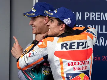 Márquez bromea con Quartararo Márquez bromea con Quartararo