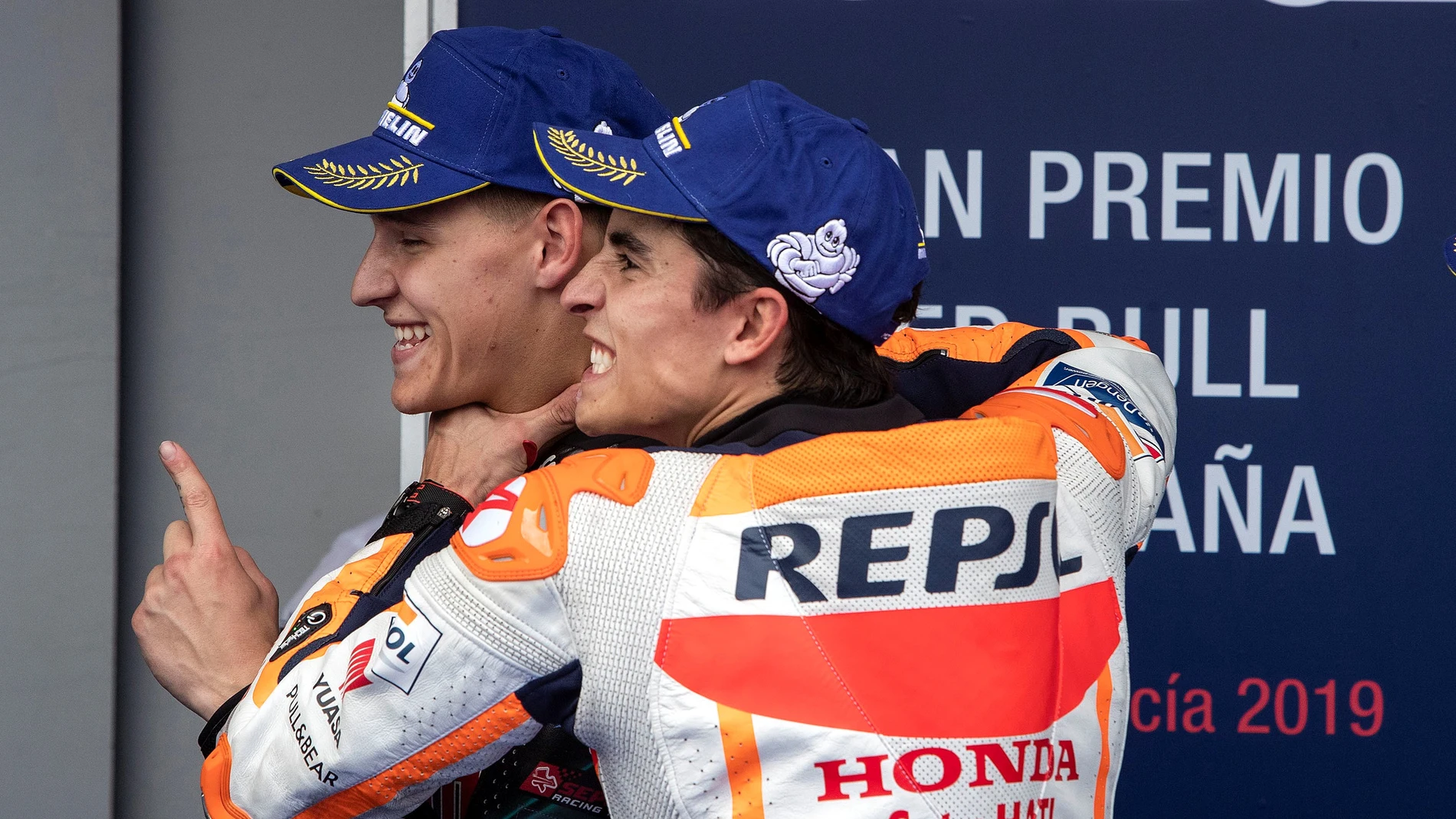 Márquez bromea con Quartararo Márquez bromea con Quartararo