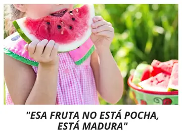 Niña comiendo fruta Niña comiendo fruta