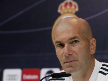 El técnico francés, Zinedine Zidane, en rueda de prensa