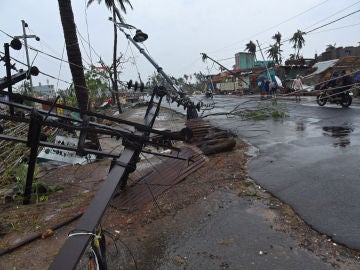 El ciclón Fani a su paso por la India