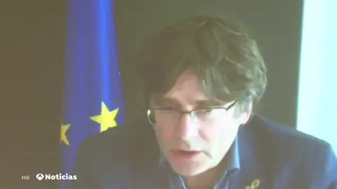 Puigdemont lamenta que el Parlament no le defendiera como JxCat ante la JEC Puigdemont lamenta que el Parlament no le defendiera como JxCat ante la JEC