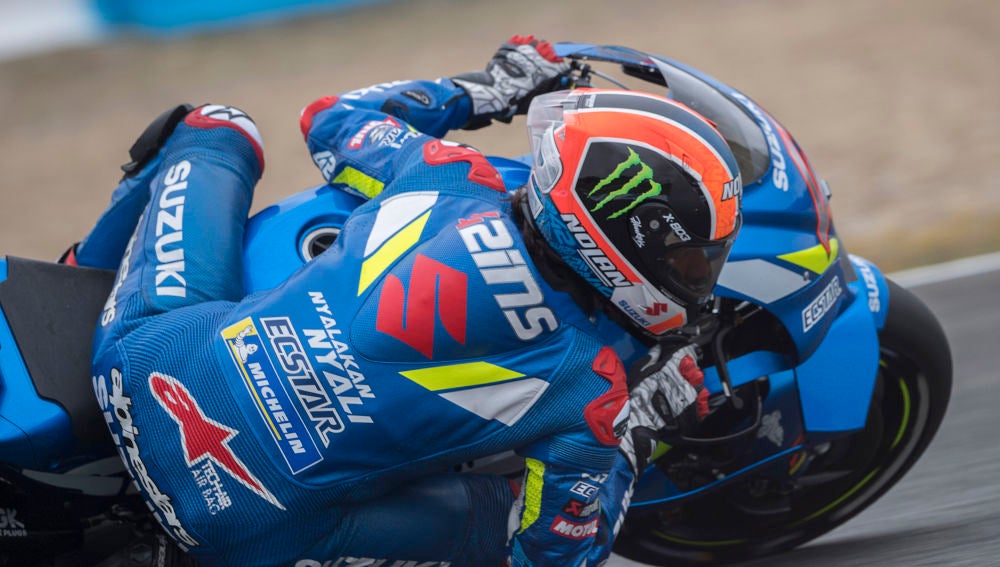 Álex Rins, en una curva del circuito de Jerez