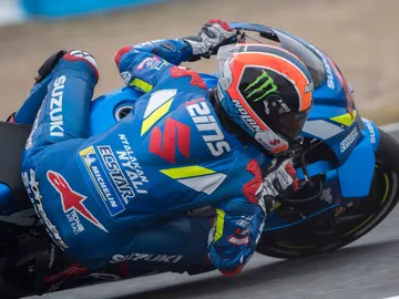 Álex Rins, en una curva del circuito de Jerez Álex Rins, en una curva del circuito de Jerez