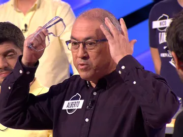 La defensa de la calvicie de Alberto deja sin palabras a Juanra Bonet en '¡Boom!' La defensa de la calvicie de Alberto deja sin palabras a Juanra Bonet en '¡Boom!'
