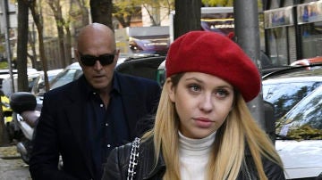 Anita Matamoros junto a su padre Kiko Matamoros Anita Matamoros junto a su padre Kiko Matamoros