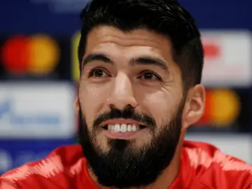 Luis Suárez, durante su comparecencia ante los medios Luis Suárez, durante su comparecencia ante los medios