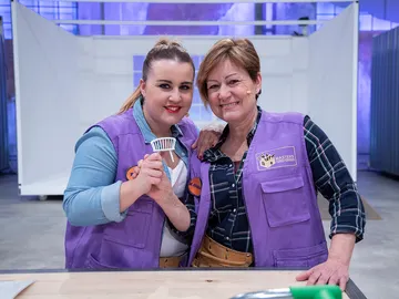 Raquel y Mª Ángeles, tras la expulsión en 'Masters de la reforma': "En la vida habíamos trabajado tanto" Raquel y Mª Ángeles, tras la expulsión en 'Masters de la reforma': "En la vida habíamos trabajado tanto"