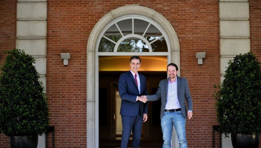 Pedro Sánchez recibe a Pablo Iglesias en Moncloa