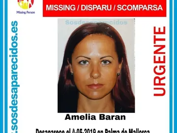 Cártel que alerta de la desaparición de Amelia Baran, en Palma. Cártel que alerta de la desaparición de Amelia Baran, en Palma.