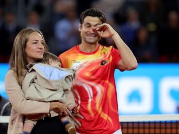David Ferrer, acompañado por su mujer en su despedida del tenis profesional