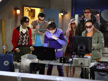 The Big Bang Theory - Temporada 3 - Capítulo 23: La excitación lunar The Big Bang Theory - Temporada 3 - Capítulo 23: La excitación lunar