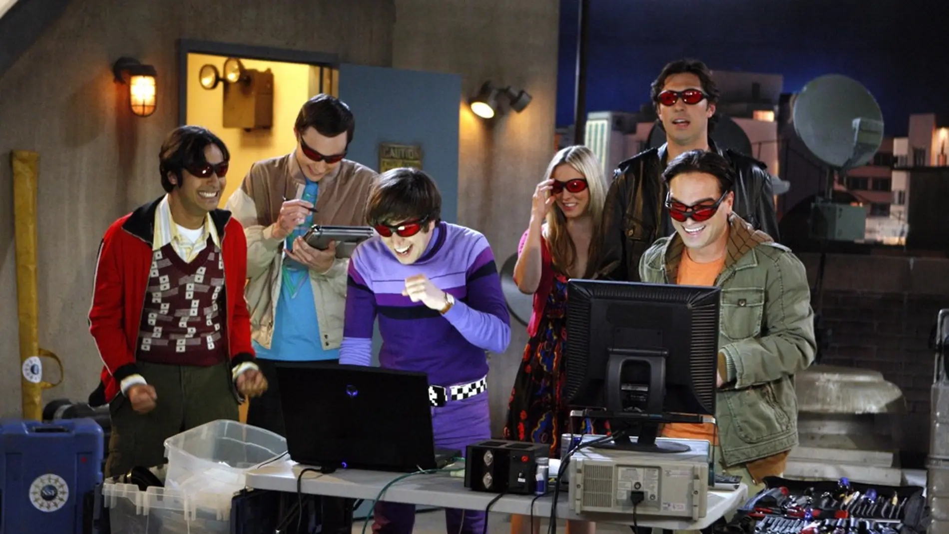 The Big Bang Theory - Temporada 3 - Capítulo 23: La excitación lunar