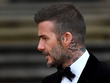 David Beckham no podrá conducir durante seis meses