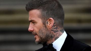 David Beckham no podrá conducir durante seis meses