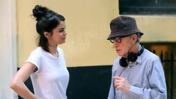 Selena Gomez y Woody Allen