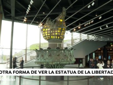 La antorcha original de de la Estatua de la Libertad vuelve a lucir en el primer museo sobre el monumento