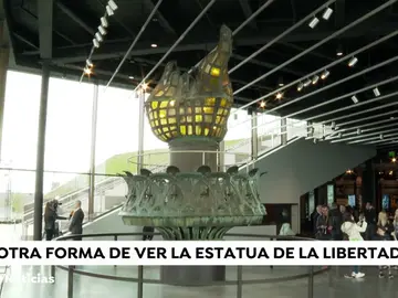 La antorcha original de de la Estatua de la Libertad vuelve a lucir en el primer museo sobre el monumento La antorcha original de de la Estatua de la Libertad vuelve a lucir en el primer museo sobre el monumento