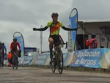 La italiana Soraya Paladin gana la tercera etapa de la vuelta a Burgos femenina y se pone líder La italiana Soraya Paladin gana la tercera etapa de la vuelta a Burgos femenina y se pone líder