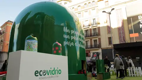Contenedor instalado en Madrid Contenedor instalado en Madrid