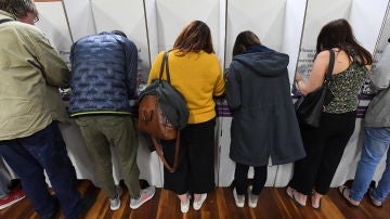 Australia se prepara para una "larga noche" de recuento a pocas horas del fin de las elecciones legislativas