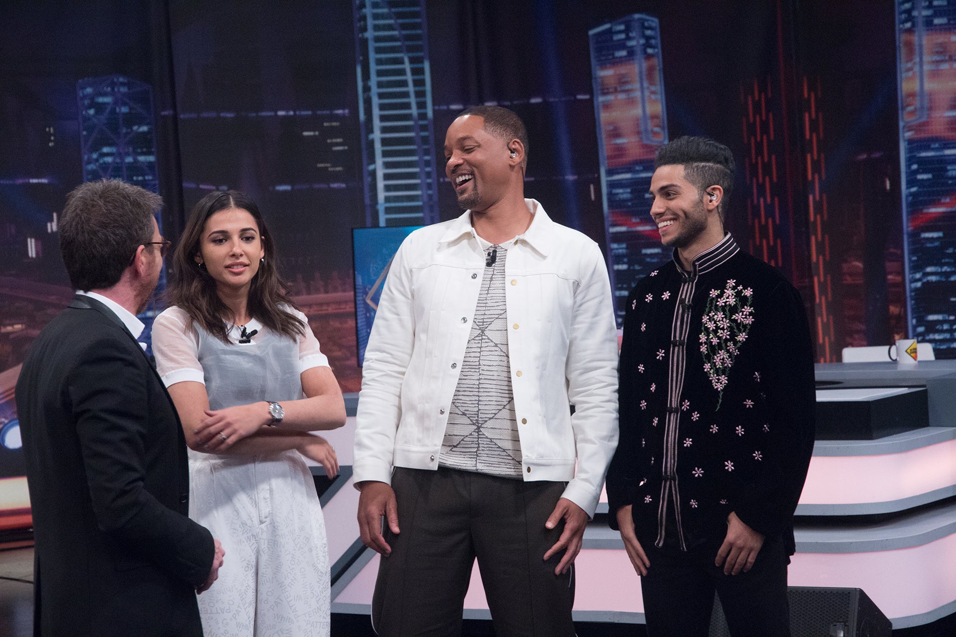 Mena Massoud y Naomi Scott cuentan en 'El Hormiguero ' cómo es trabajar junto a Will Smith Mena Massoud y Naomi Scott cuentan en 'El Hormiguero ' cómo es trabajar junto a Will Smith