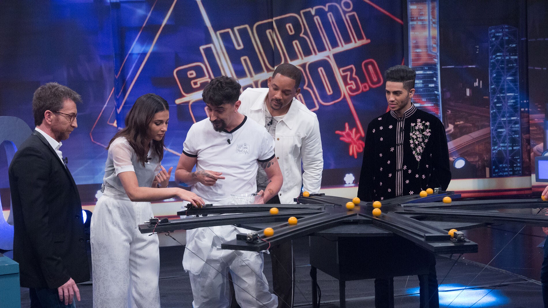 Will Smith, Mena Massoud y Naomi Scott alucinan con el asterisco de la muerte de Marron en 'El Hormiguero 3.0'