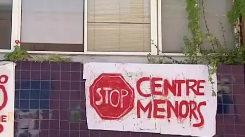 Vecinos de Rubí en contra de un centro de menores inmigrantes no acompañados en su barrio menas