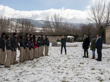 Los peones de ‘Masters de la reforma’ se enfrentan al reto de construir un camino con adoquines de piedra Los peones de ‘Masters de la reforma’ se enfrentan al reto de construir un camino con adoquines de piedra