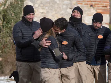 Paco y Jessica ganan la prueba de habilidad y el jurado cambia las normas del concurso Paco y Jessica ganan la prueba de habilidad y el jurado cambia las normas del concurso