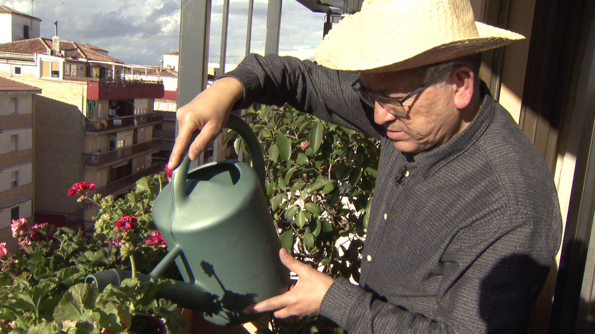 '¡Boom!' se traslada hasta Úbeda para celebrar los 100 programas de Alberto junto a 'Los Lobos'