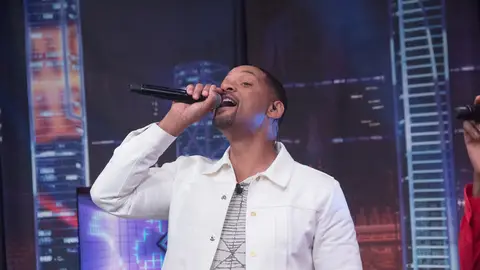 Will Smith y Adym Evans, beatboxer, se lucen con un show inolvidable en directo en el programa 2.000 de 'El Hormiguero 3.0' Will Smith y Adym Evans, beatboxer, se lucen con un show inolvidable en directo en el programa 2.000 de 'El Hormiguero 3.0'