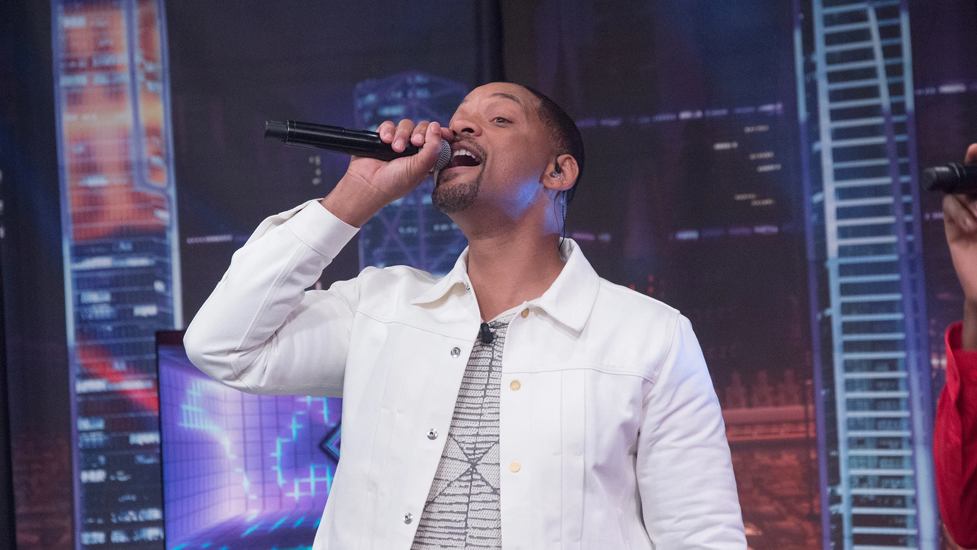 Will Smith y Adym Evans, beatboxer, se lucen con un show inolvidable en directo en el programa 2.000 de 'El Hormiguero 3.0'