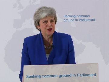 May ofrece al Parlamento un segundo referéndum si aprueban su nueva propuesta del 'Brexit'