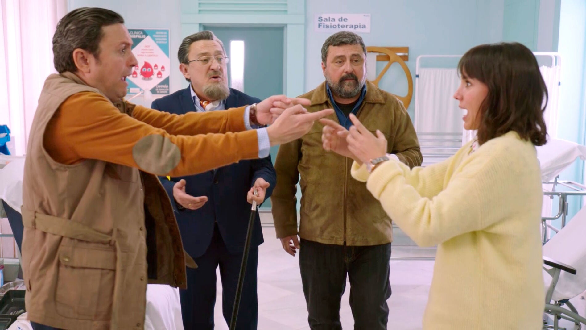 Benjumea se ve obligado a contarles a Lola y Crist&oacute;bal que son hermanos 