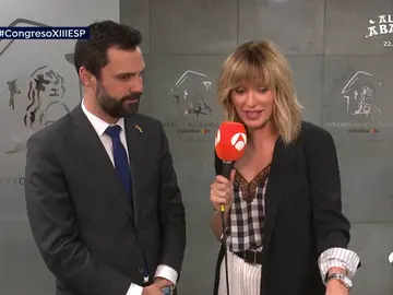 Torrent, sobre el saludo entre Sánchez y Junqueras: "Limitan las imágenes que salen del hemiciclo" Torrent, sobre el saludo entre Sánchez y Junqueras: "Limitan las imágenes que salen del hemiciclo"