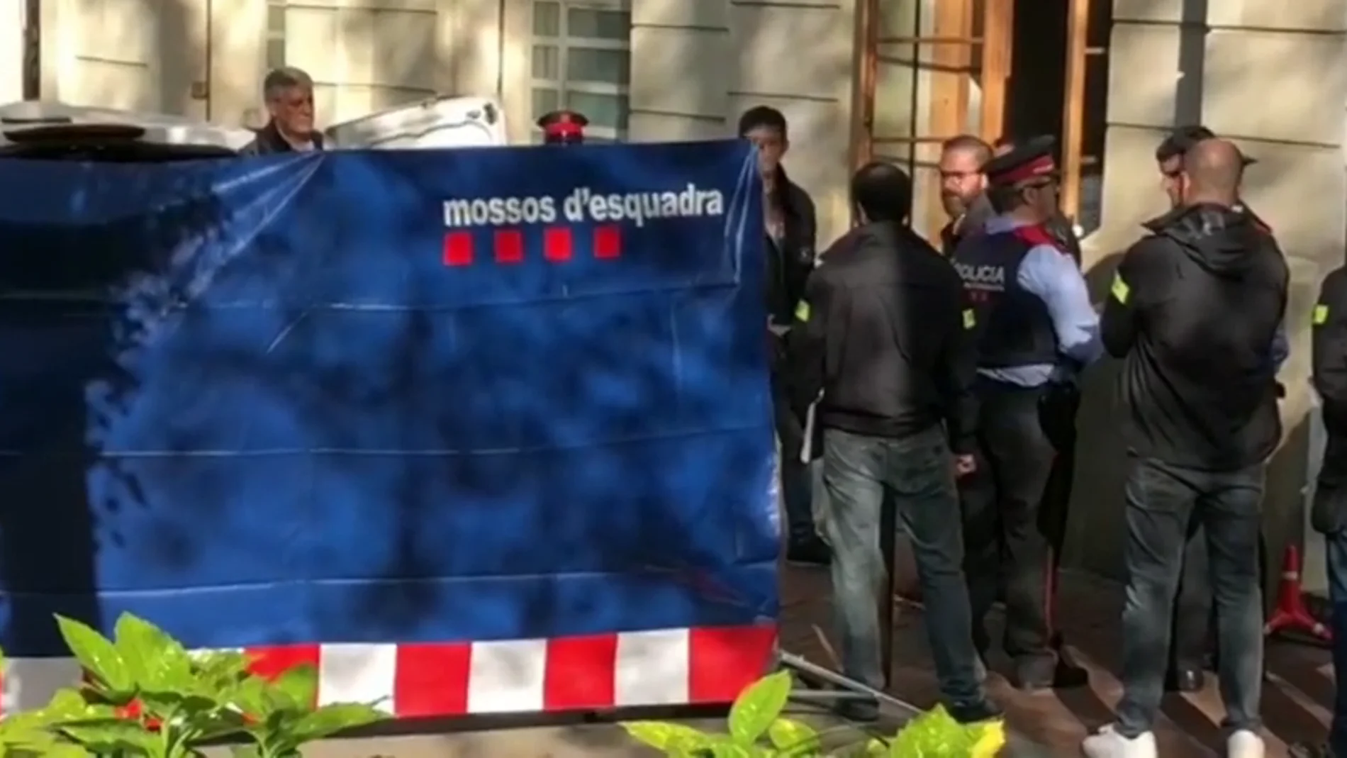 REEMPLAZO Los Mossos investigan la muerte de una mujer en Barcelona REEMPLAZO Los Mossos investigan la muerte de una mujer en Barcelona