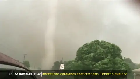 Varios tornados azotan los estados de Texas y Oklahoma Varios tornados azotan los estados de Texas y Oklahoma