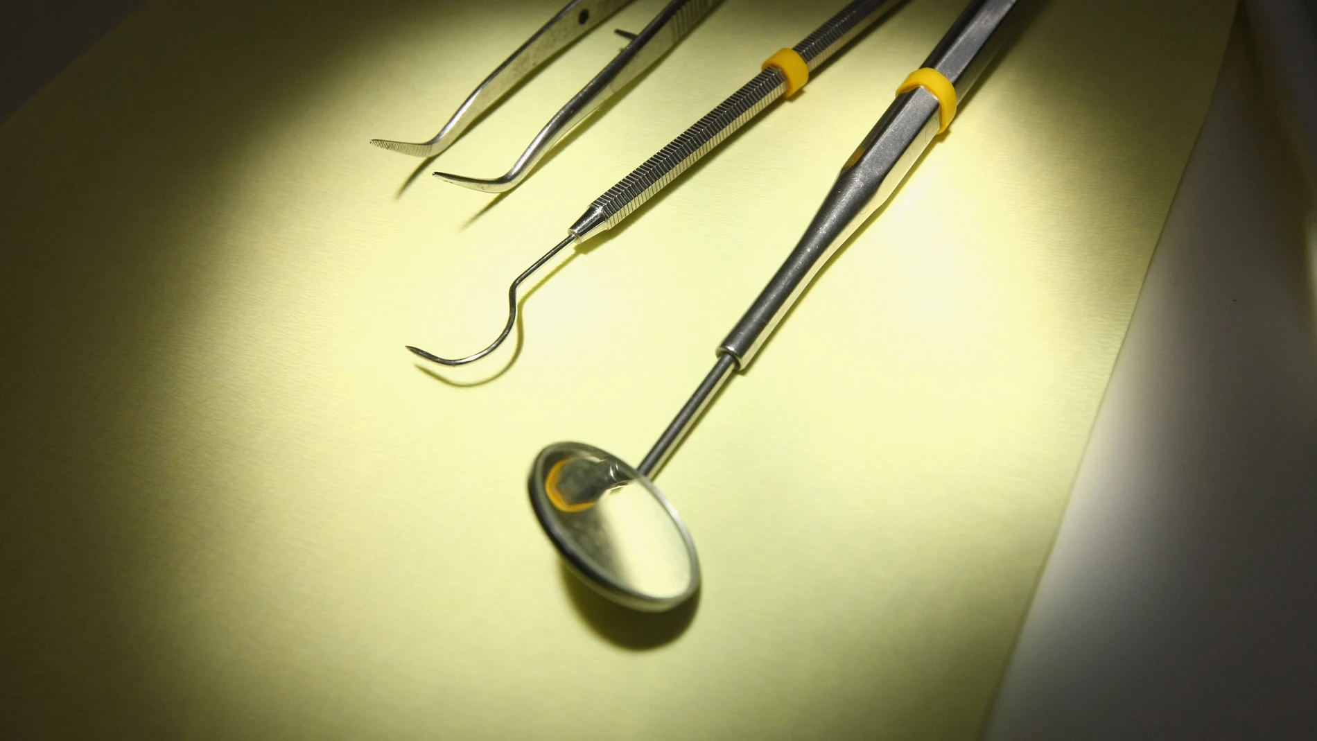 Utensilios de dentista Utensilios de dentista