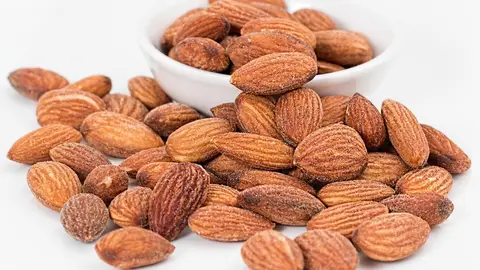 Imagen de unas almendras Imagen de unas almendras