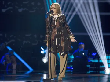 Alicia Olivera canta ‘Santa Lucía’ en las Audiciones a ciegas Alicia Olivera canta ‘Santa Lucía’ en las Audiciones a ciegas