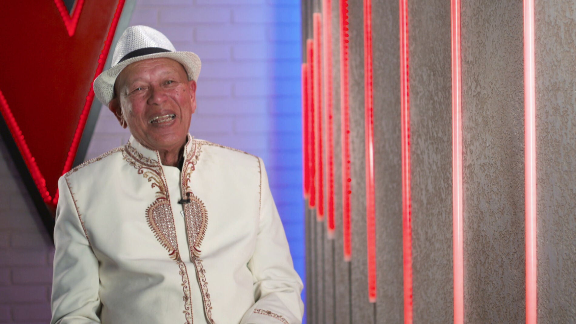 Nico Fioole, talent de 'La Voz Senior: “Me quedé en España por amor”