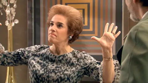 Carvajal consigue que Benigna le confiese todos los secretos de los de la Vega Carvajal consigue que Benigna le confiese todos los secretos de los de la Vega