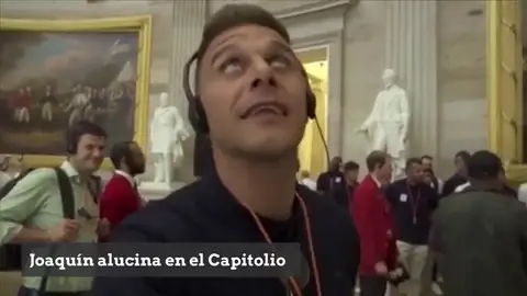 Joaquín alucina en la visita del Betis al Capitolio: "¡Qué barbaridad, hijo!" Joaquín alucina en la visita del Betis al Capitolio: "¡Qué barbaridad, hijo!"
