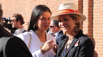 Infanta Elena y Victoria Federica Infanta Elena y Victoria Federica