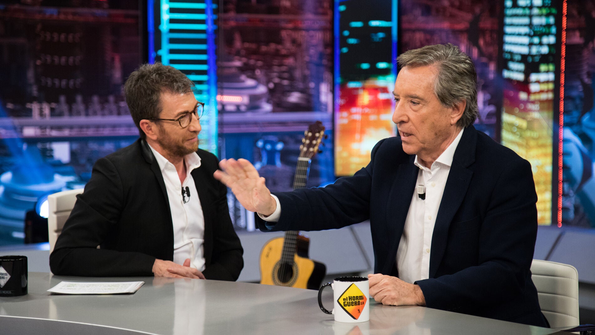Iñaki Gabilondo llama a los políticos a hacer "un milagro" como el de la Transición en 'El Hormiguero 3.0'