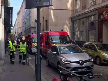 Al menos ocho heridos en la explosión de un paquete bomba en Lyon
