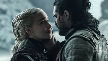 Daenerys y Jon Snow en el final de 'Juego de Tronos'