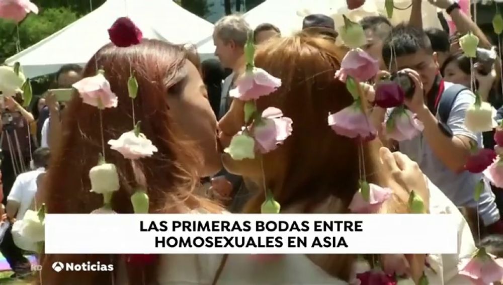 Taiwán celebra las primeras bodas homosexuales tras legalizar el matrimonio entre personas del mismo sexo