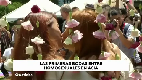 Taiwán celebra las primeras bodas homosexuales tras legalizar el matrimonio entre personas del mismo sexo Taiwán celebra las primeras bodas homosexuales tras legalizar el matrimonio entre personas del mismo sexo